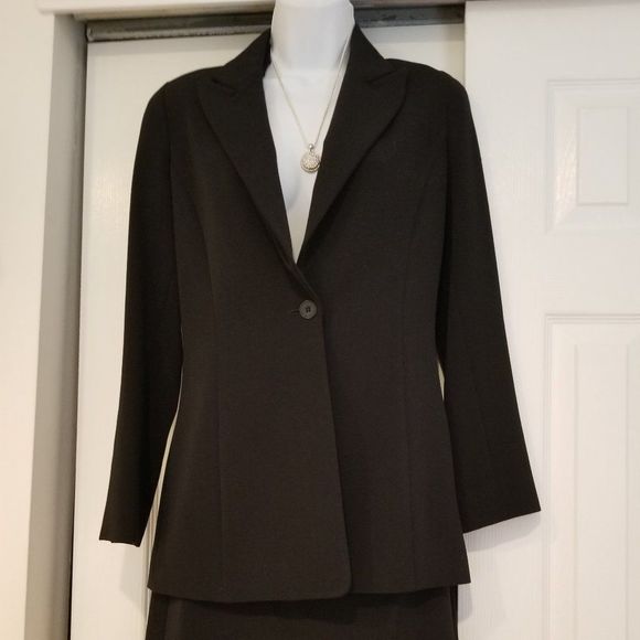 Ladies Skirt Suit. Day into Evening Wear. Jacket 2 Skirt 4 NWT PHILIPPE ADEC. - Picture 6 of 12